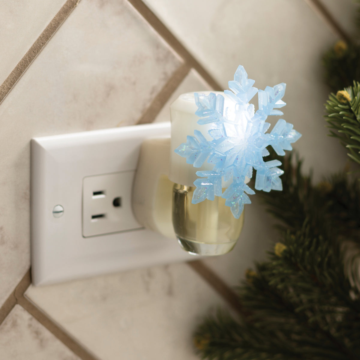 Snowflake WallScents Fragrance Warmer Pluggable